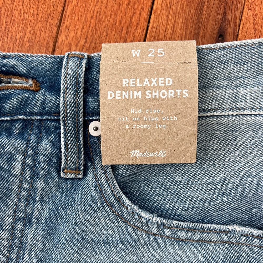 Madewell high waisted denim shorts - Picture 4 of 6